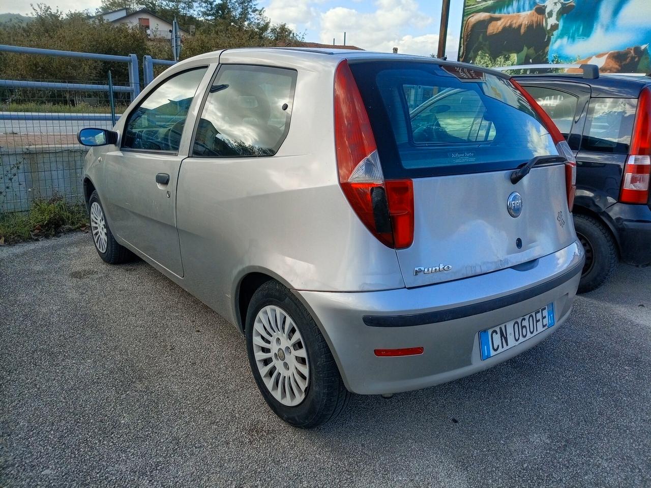 Fiat Punto 1.2i cat 3 porte EL ( impianto GPL) x neopatentati