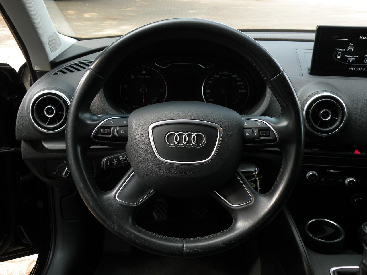 AUDI A3 1.6 TDI 110CV 2016