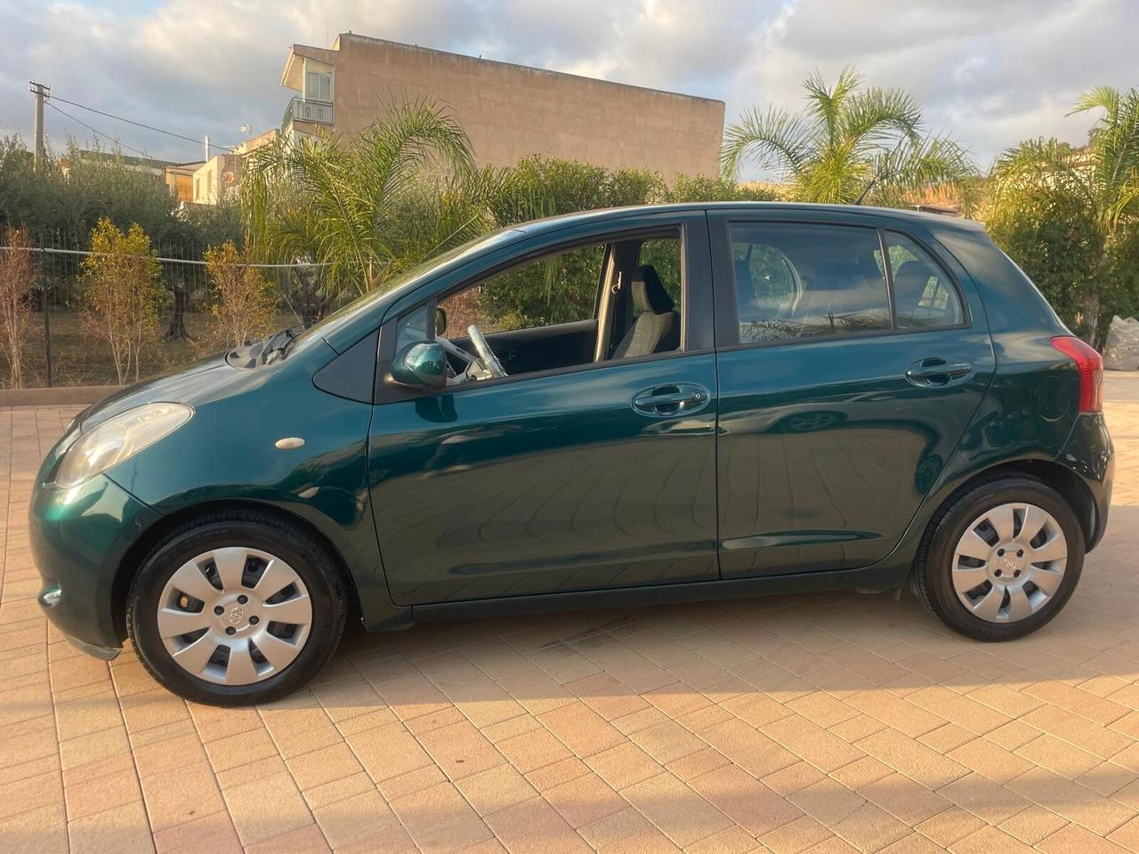 Toyota Yaris 5P"Finanziabile Senza Busta Paga"