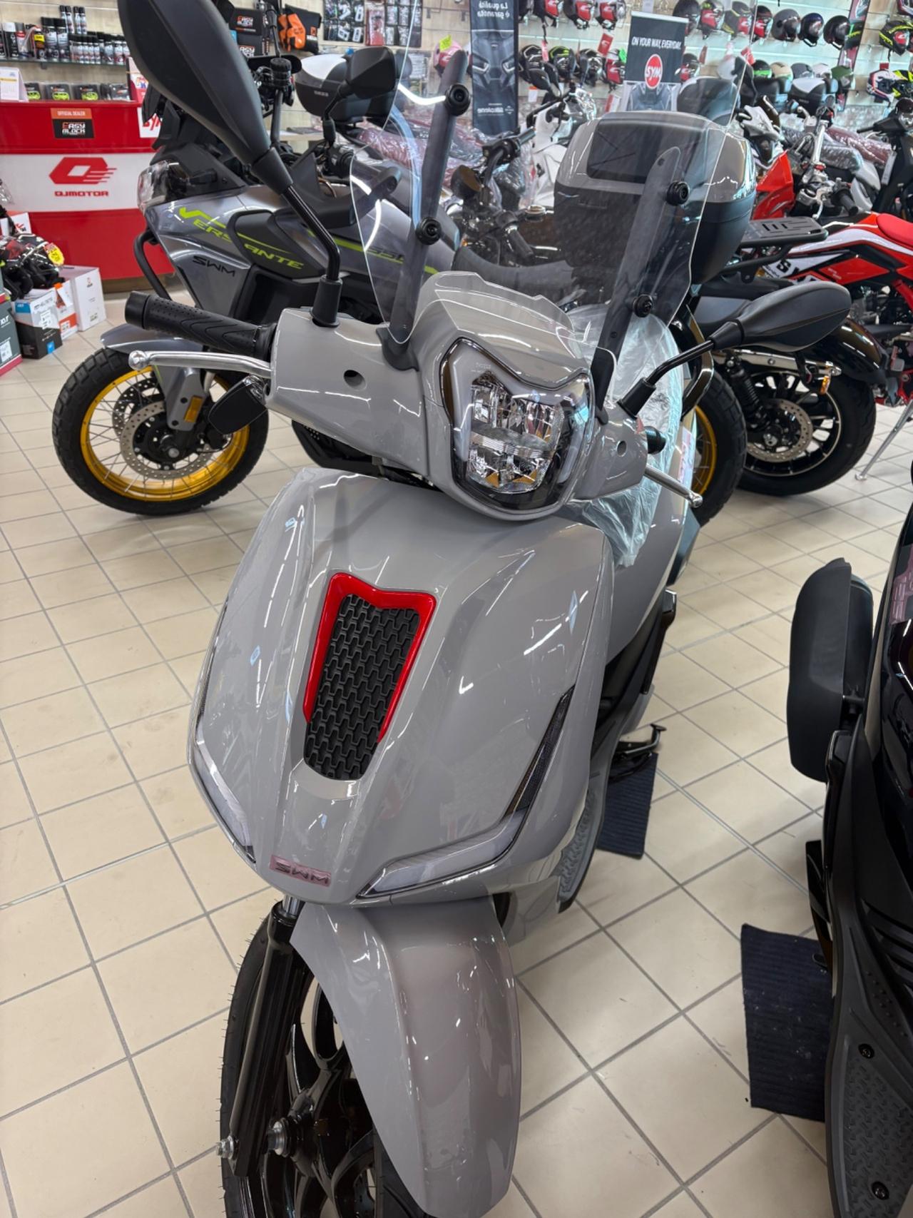 Swm C-Fly 125