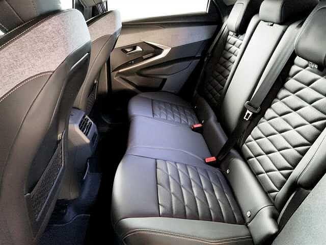 Peugeot NUOVO 3008 Nuovo 3008 ALLURE - Hybrid 136 E-DCS6