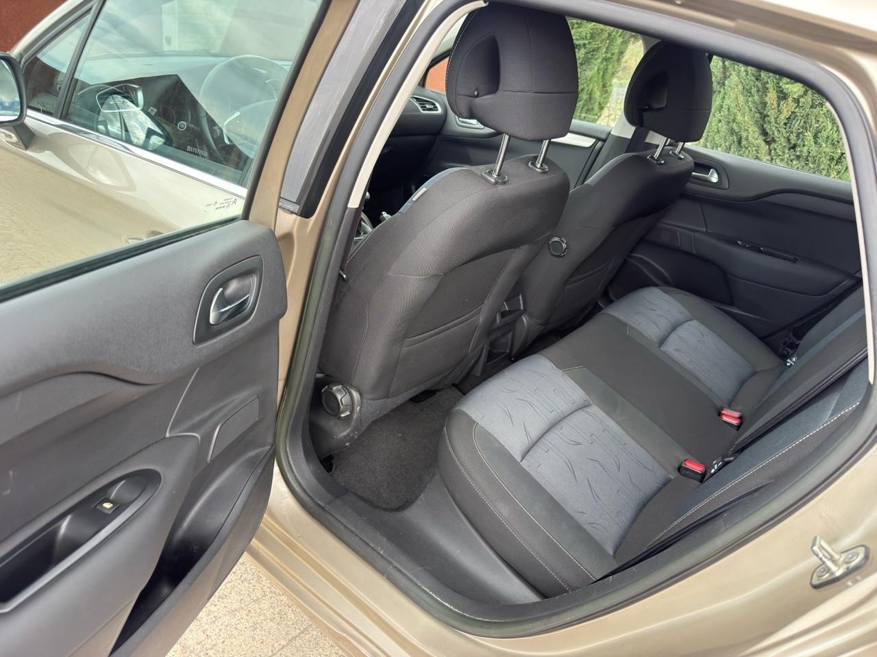 Citroen C4 1.6 e-HDi 115 ETG6 Business Combi