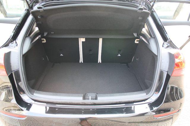 MERCEDES-BENZ A 180 d Automatic Progressive Advanced