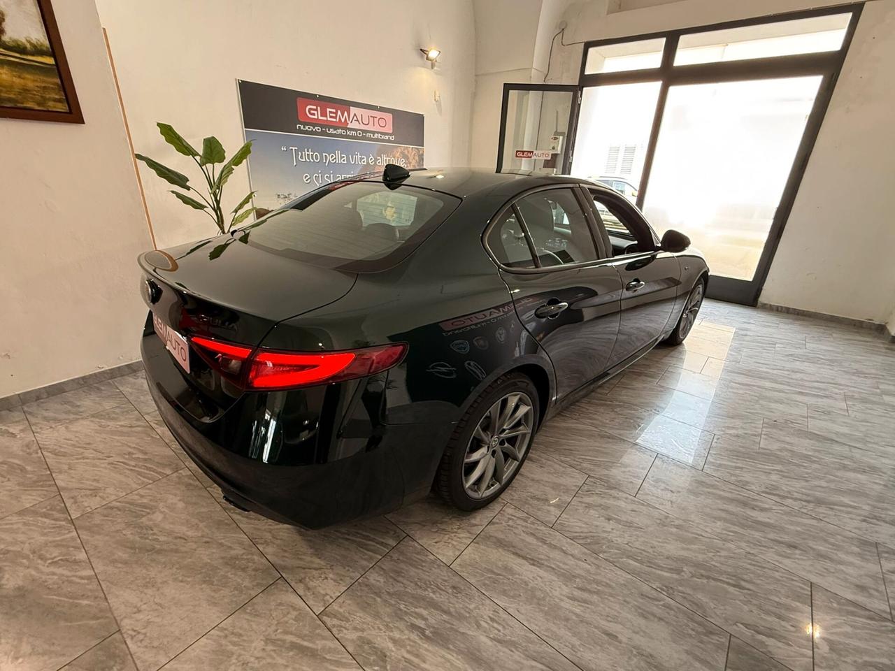 Alfa Romeo Giulia 2.2 Turbodiesel 160 CV AT8 Super