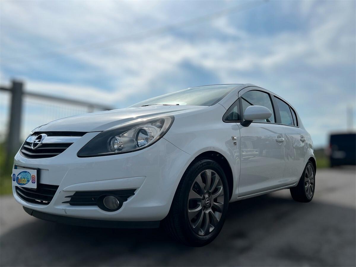 Opel Corsa 1.3 CDTI 75CV ecoFLEX 5 porte Club X NEOPATENTATI