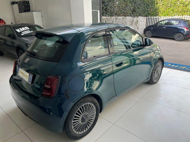 FIAT 500e 3+1 42 kWh Icon da ?169,00
