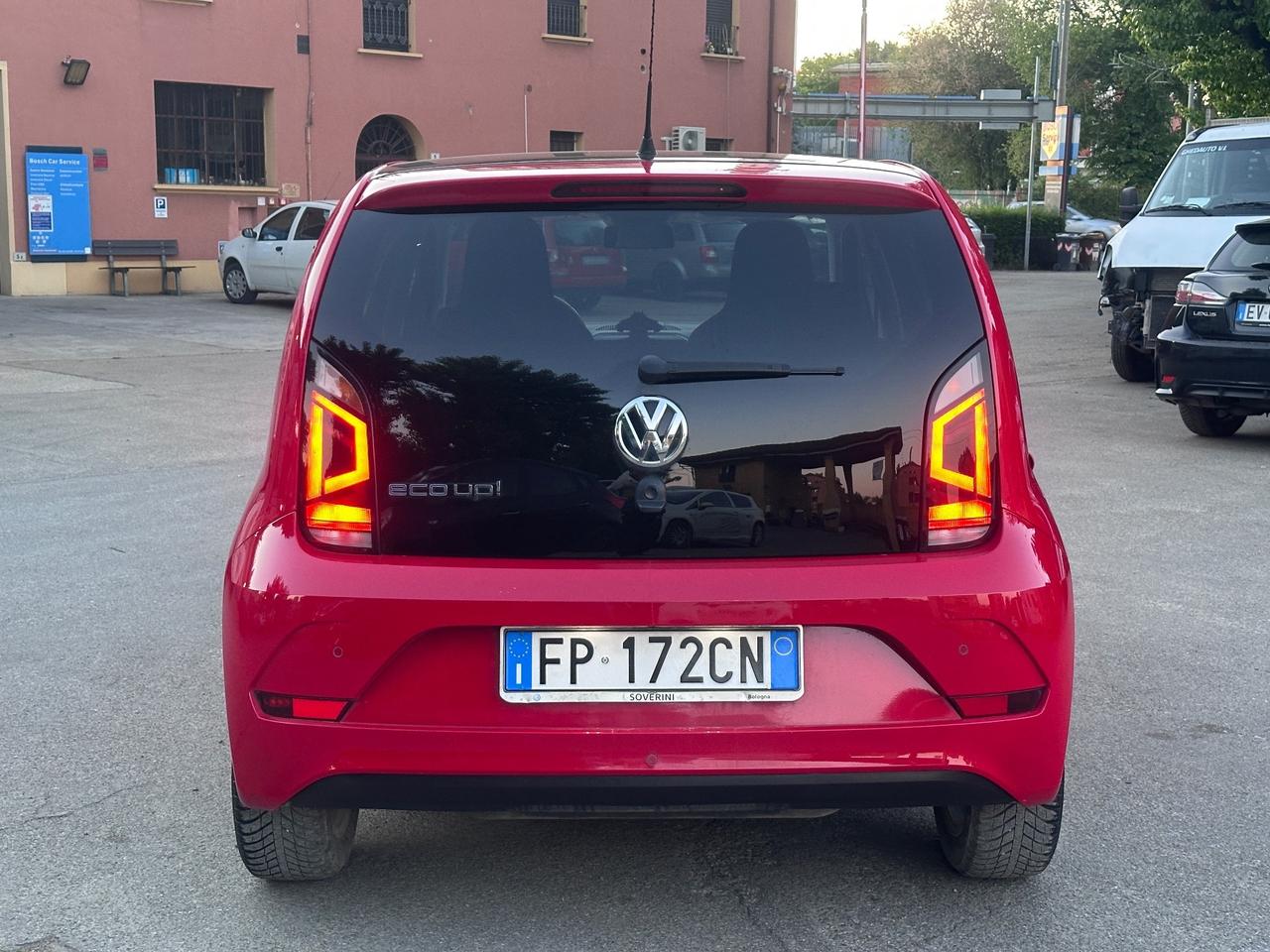 Volkswagen up! 1.0 5p. eco high BlueMotion Technology
