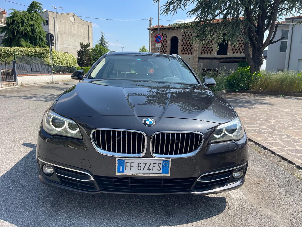 Bmw 520 520d xDrive Luxury