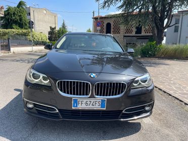 Bmw 520 520d xDrive Luxury