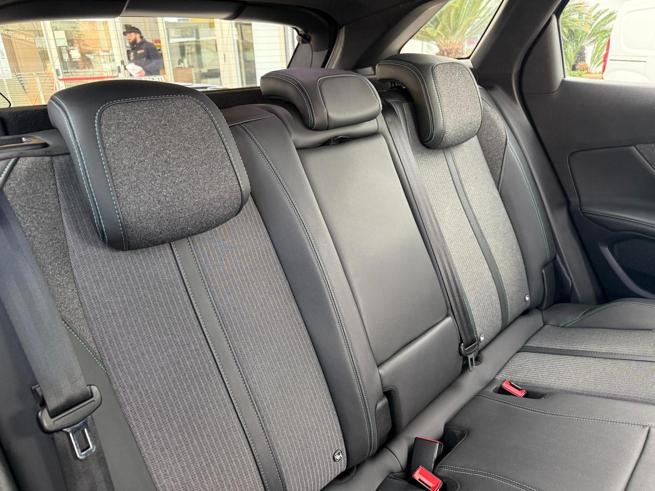 Peugeot 3008 3008 1.6 hybrid4 phev Allure Pack 300cv e-eat8