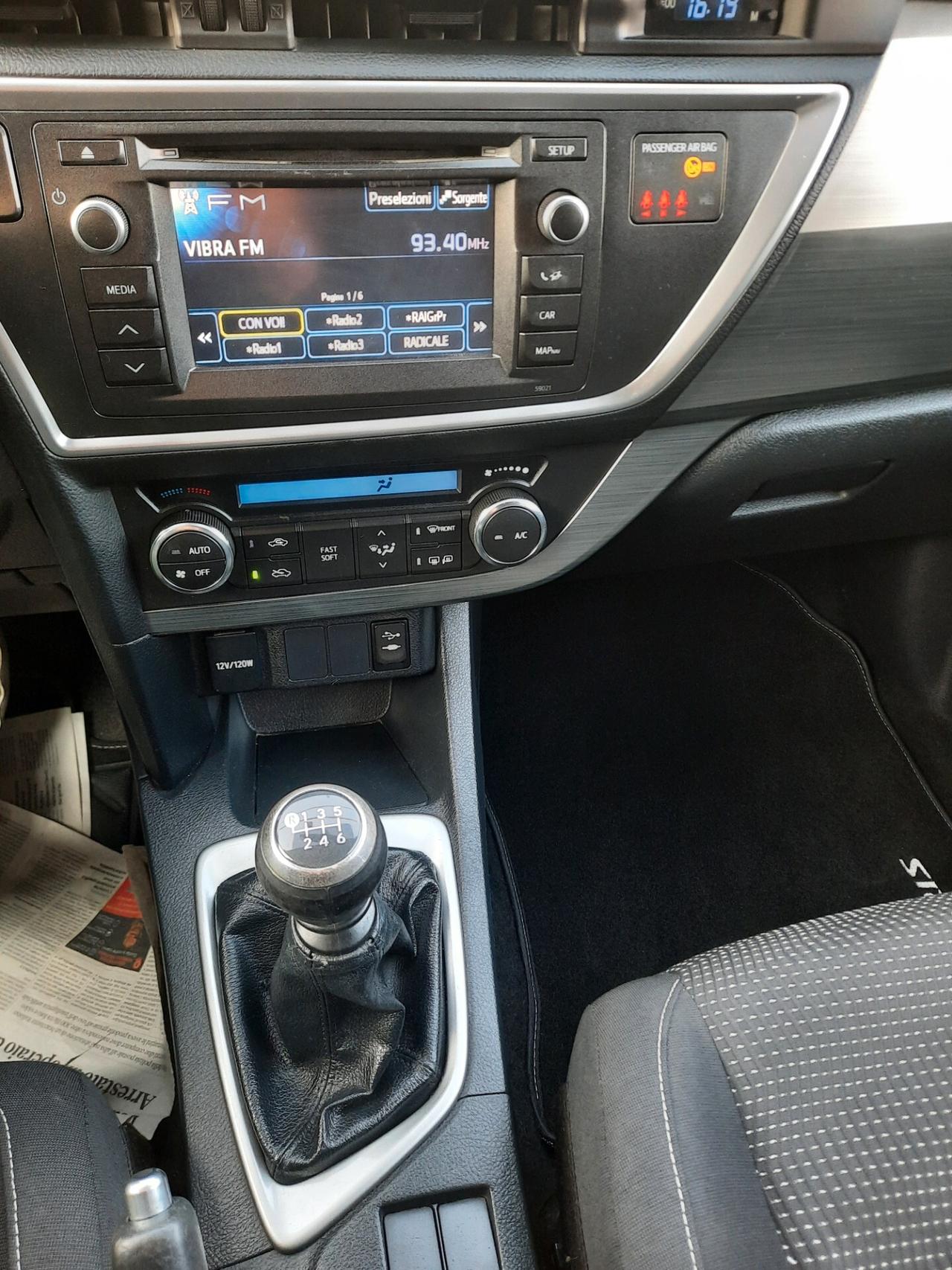 Toyota Auris 1.4 D-4D Active Ok Neopatentati