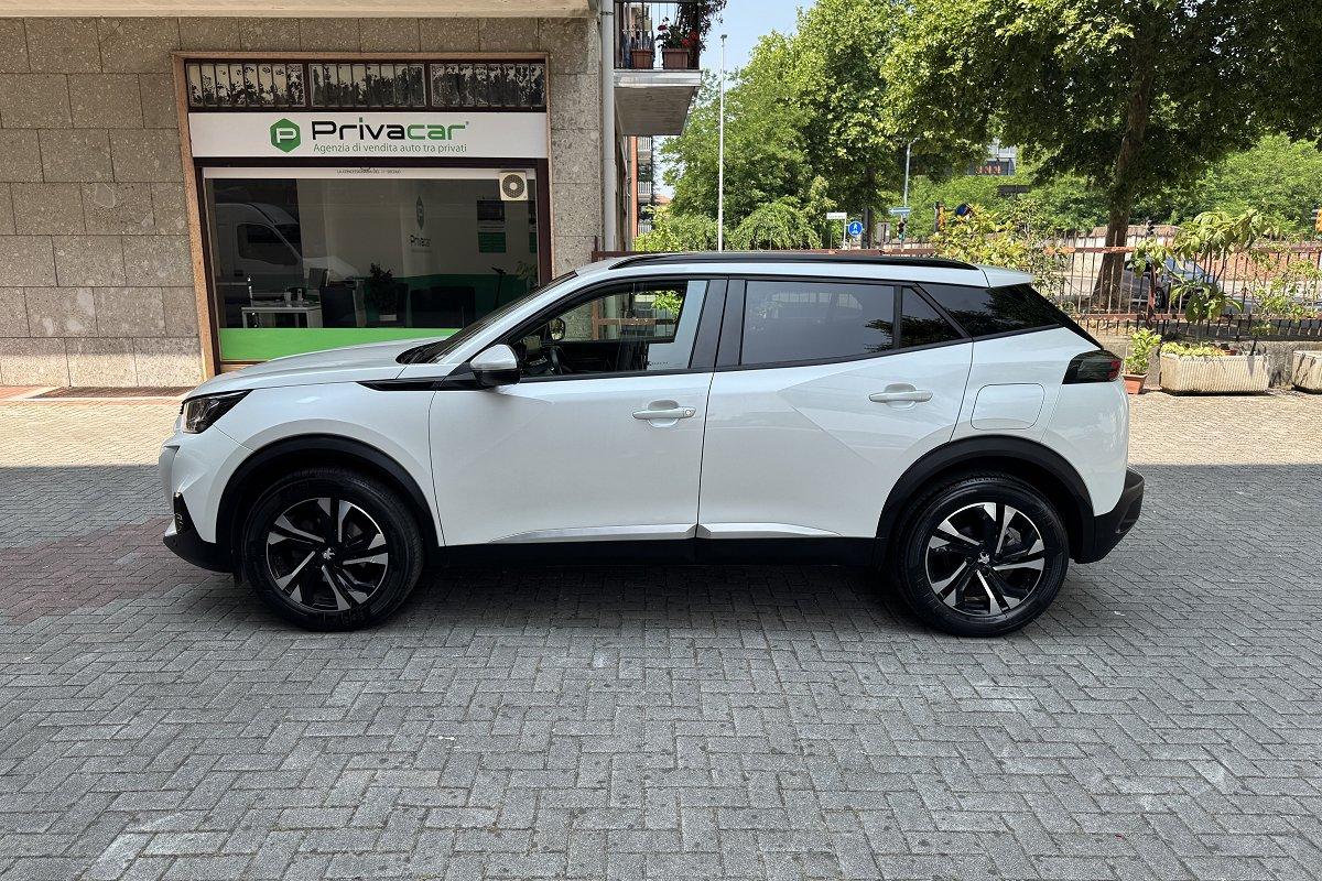 PEUGEOT 2008 BlueHDi 100 S&S Allure