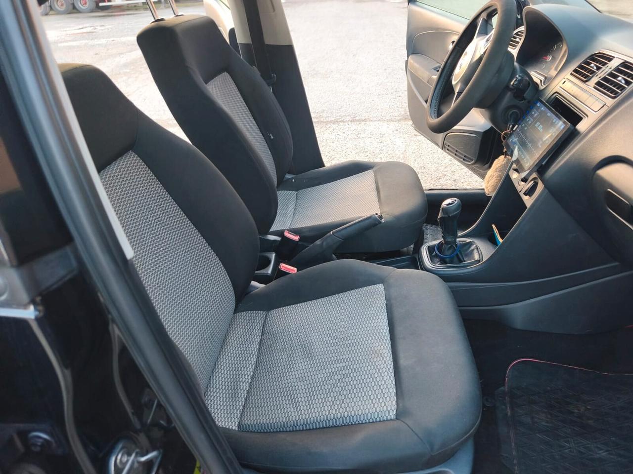 Volkswagen Polo 2012----1.2 Diesel Neopatentati