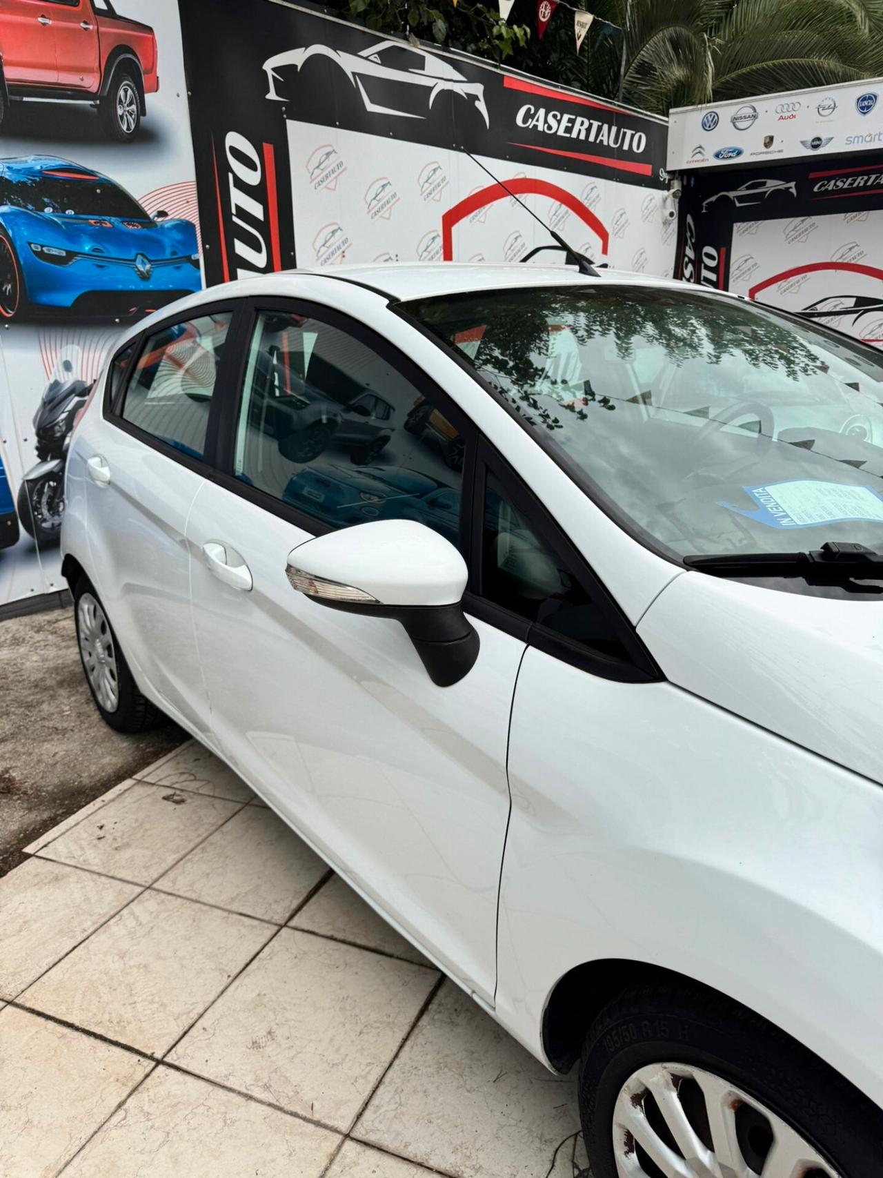 Ford Fiesta 1.5 TDCi 75CV 5 porte Titanium