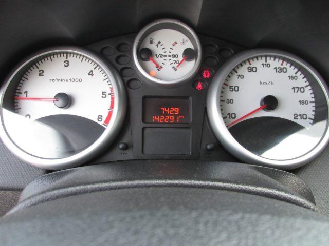 PEUGEOT 207 1.4 HDi 70cv FAP 3p. -Ok Neopatent.- UniPropriet.