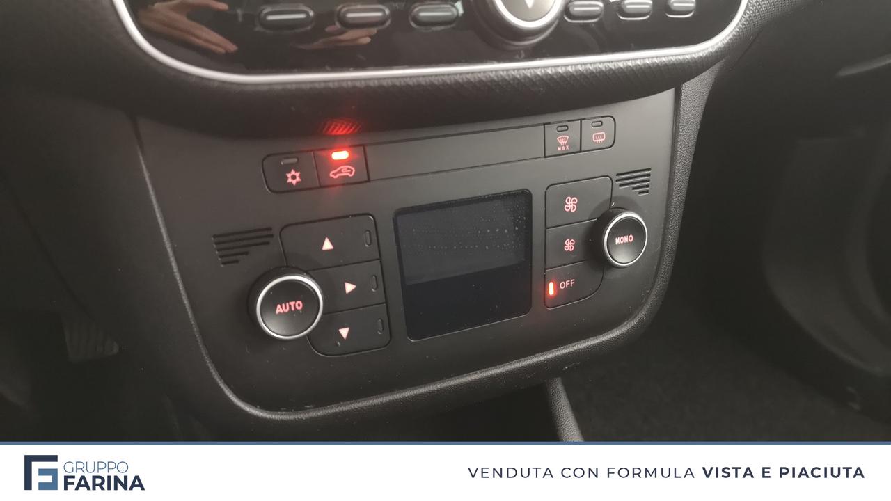 FIAT Punto III 2012 - Punto 5p 1.4 natural power Lounge 70cv E6