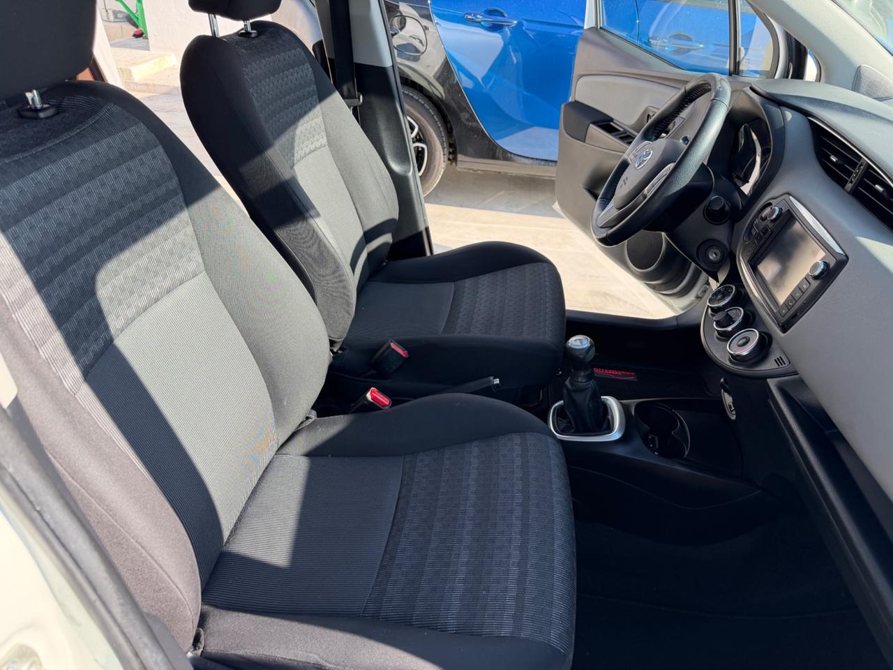 Toyota Yaris 1.0 5 porte Lounge