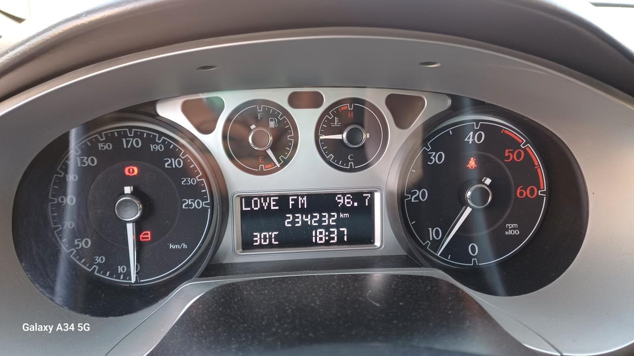 Lancia Delta 1.6 MJT DPF Gold 2012
