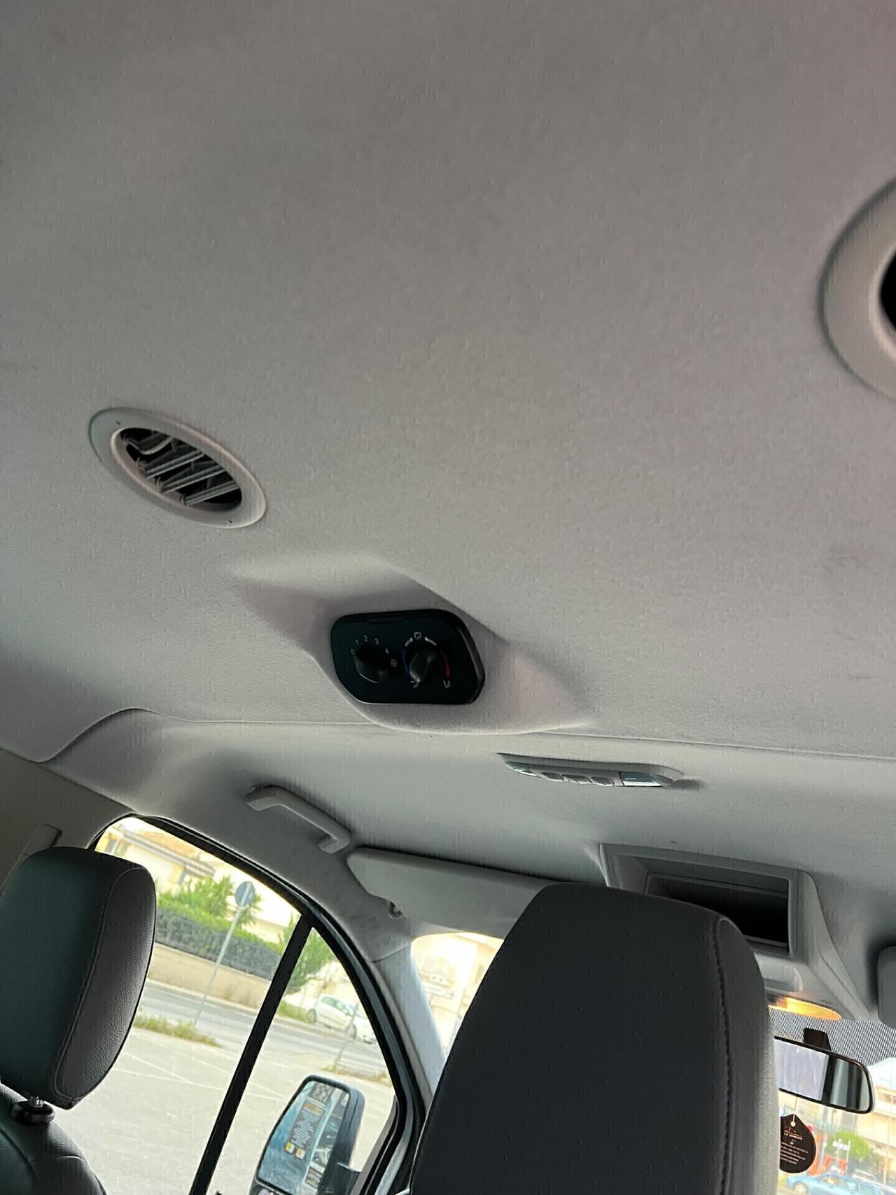 Ford Transit Custom 9 posti 2.2 TDCi 105 cv