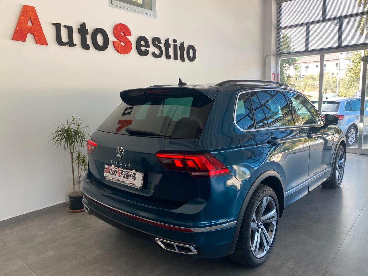 Volkswagen Tiguan 2.0 TDI 150 CV SCR DSG 4MOTION R-Line