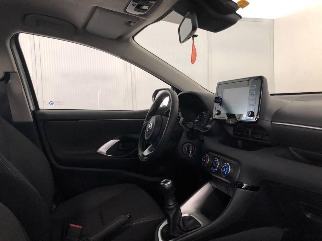 Toyota Yaris 1.0 VVT-i Active