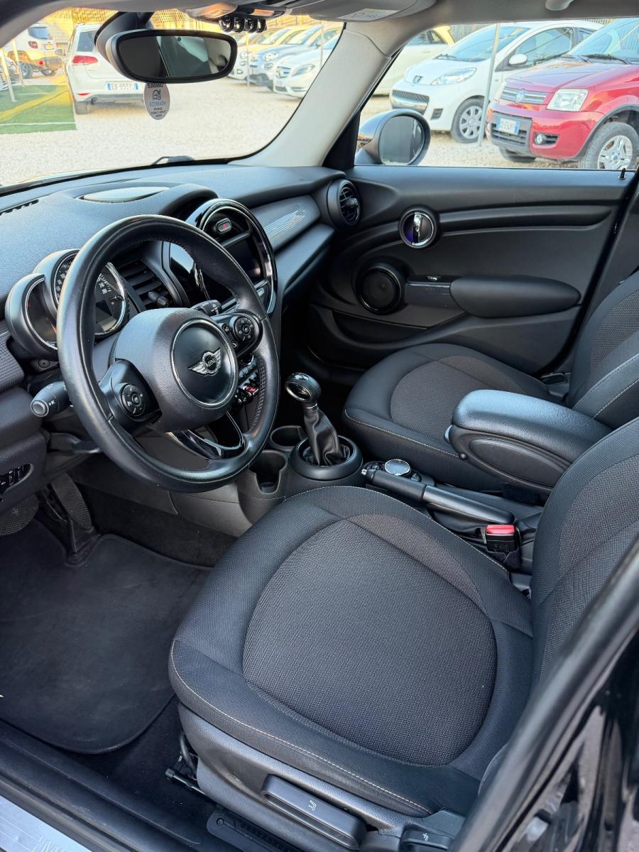 MINI - Mini - Cooper D Hype 5 porte