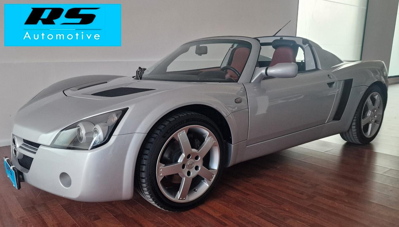 Opel Speedster 2.2 16V