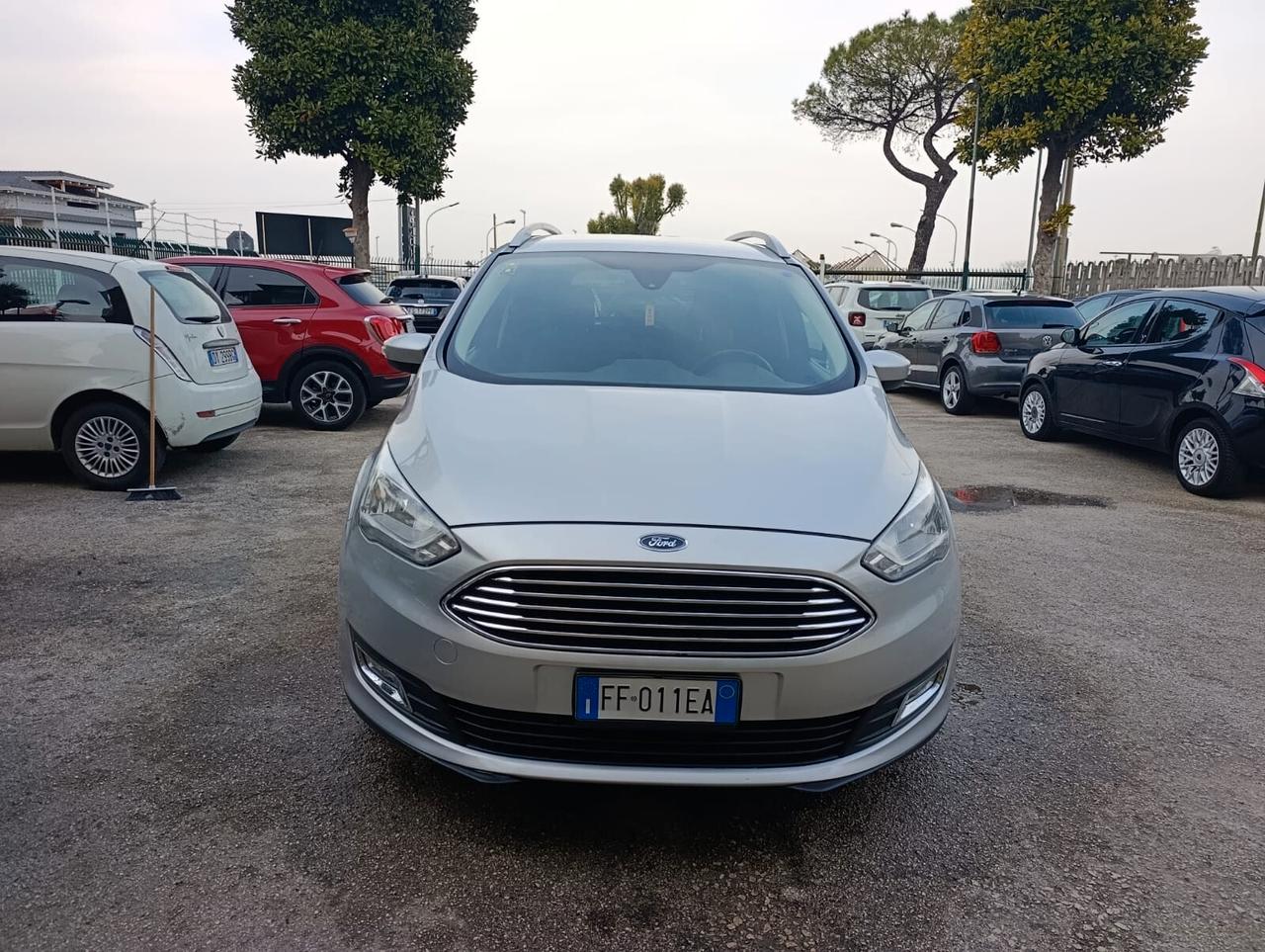 Ford C-Max7 1.5 TDCi Titanium 2016