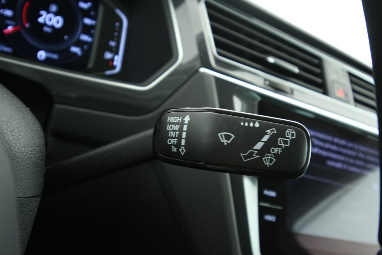 VOLKSWAGEN Tiguan 2.0 tdi Elegance 150cv dsg CAMERA+APP CONNECT+ACC