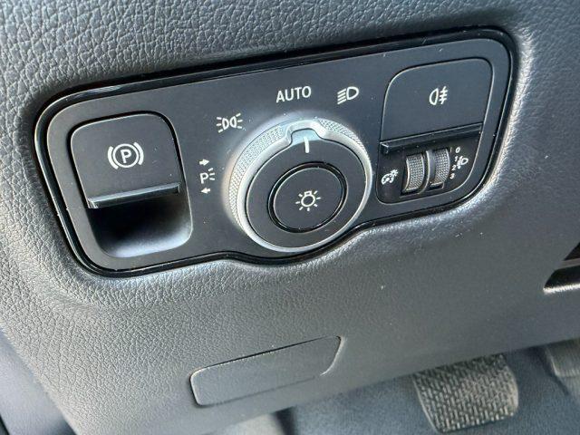 MERCEDES-BENZ Vito 2.0 116 CDI PC-SL Tourer Select Long
