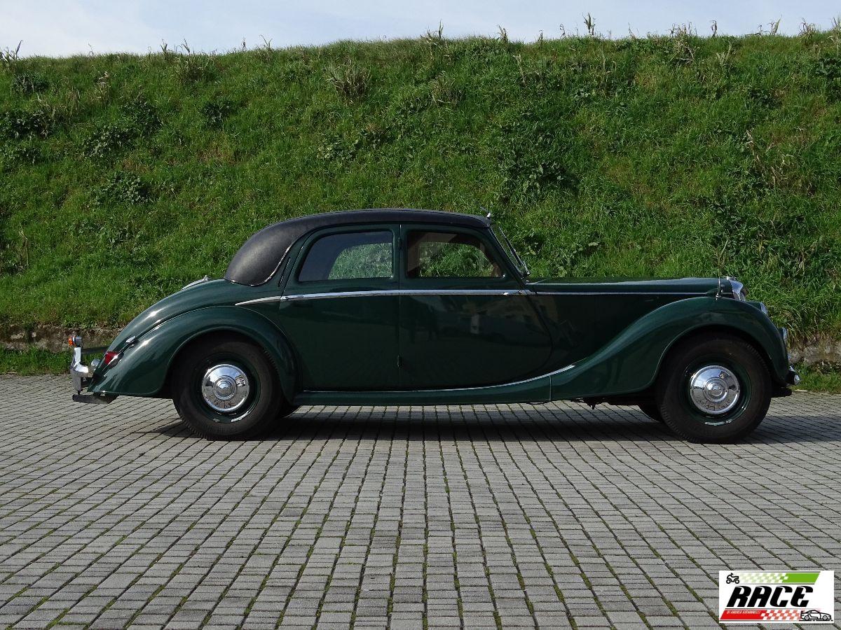 RILEY MOTORS SALOON 2.5 LITRE