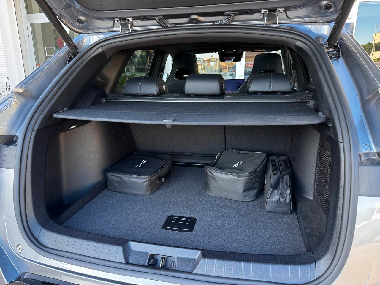 Byd Seal U DMi 1.5 218 CV PHEV Boost, Aziendale, Iva deducibile