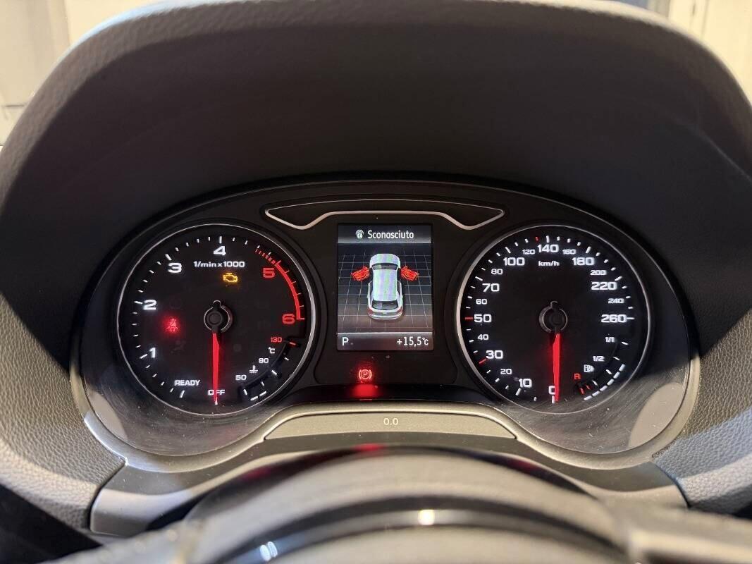 Audi Q2 30 TDI S tronic Business