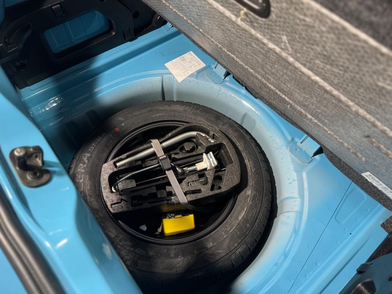 Volkswagen Up! 1.0 5 PORTE NEOPATENTATI