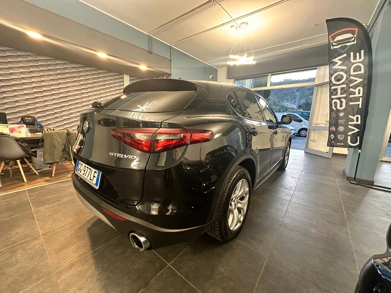 Alfa Romeo Stelvio 2.2 Turbodiesel 190 CV AT8 RWD Business