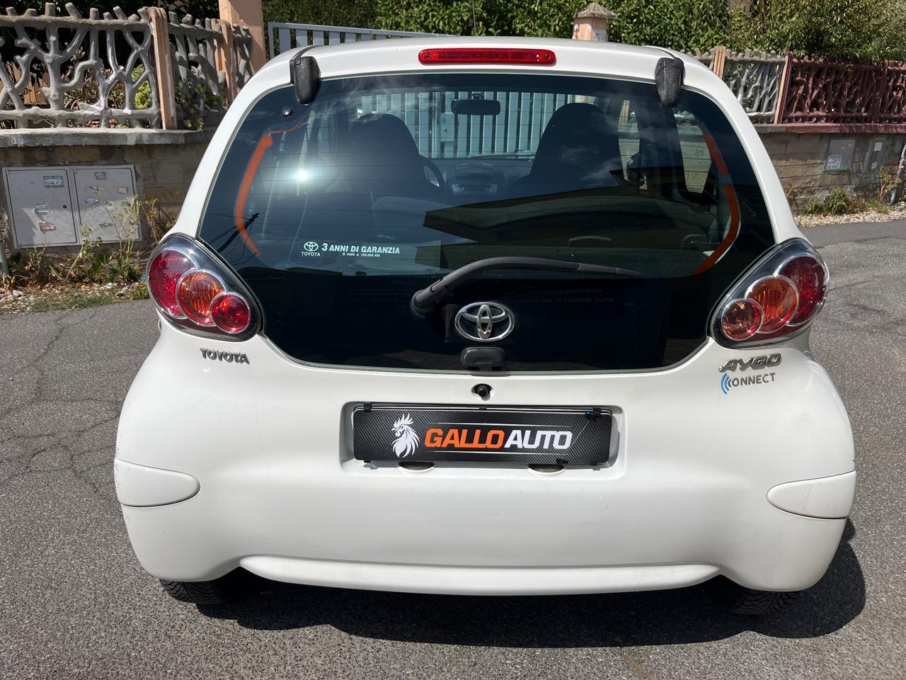 Toyota Aygo 1.0 12V VVT-i 5 porte Deep Ocean Connect