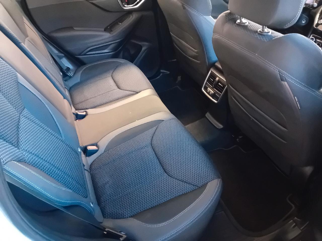 Subaru Forester 2.0 e-Boxer MHEV CVT Lineartronic Free