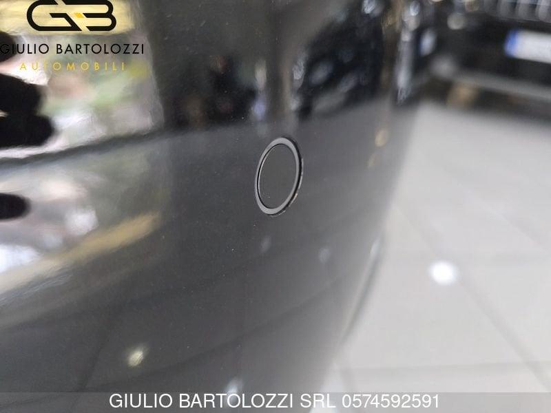 Peugeot 208 Hybrid 100 e-DCS6 Style