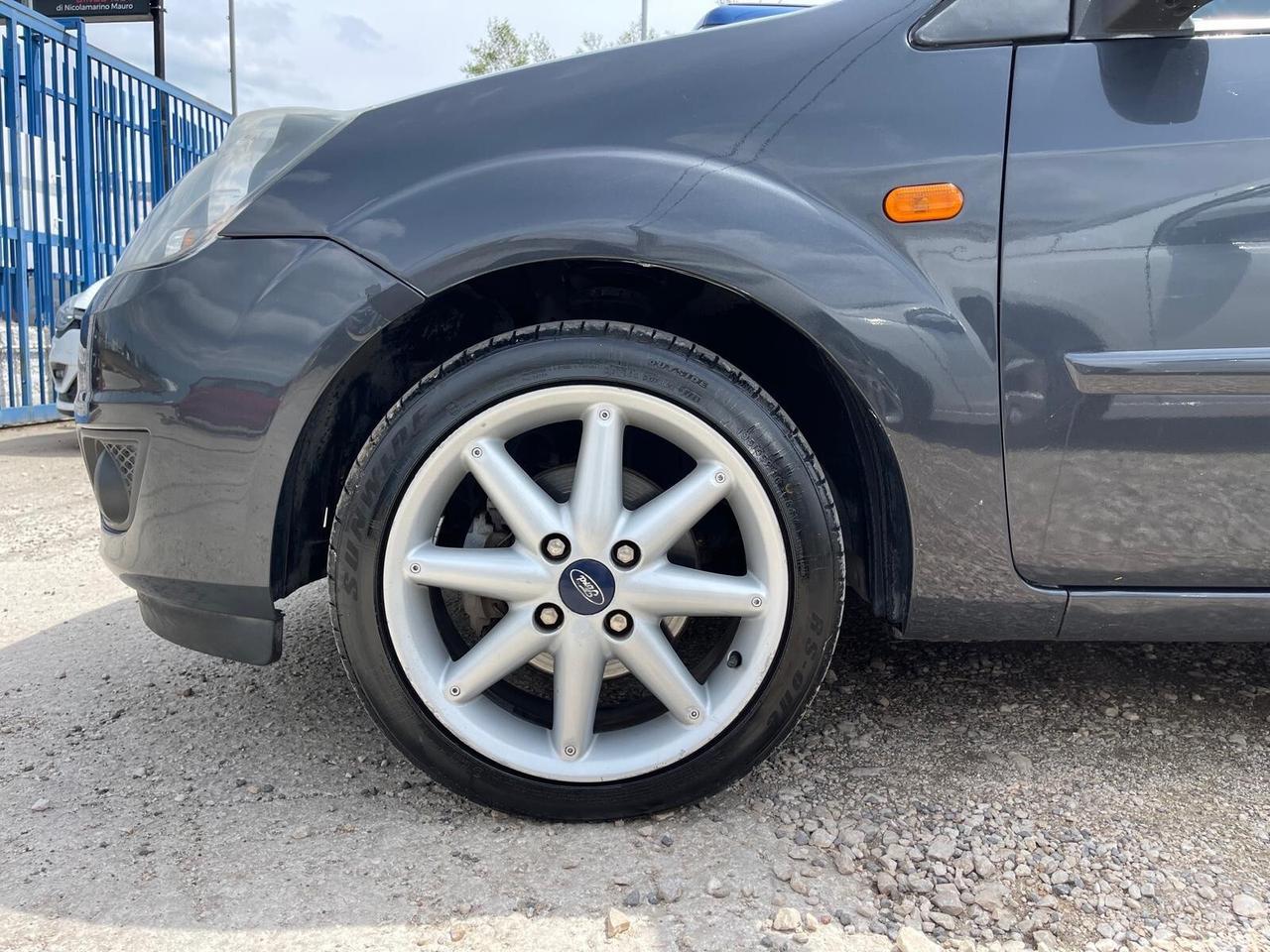 Ford Fiesta 1.2 16V 5p. Titanium “NUOVISSIMA”