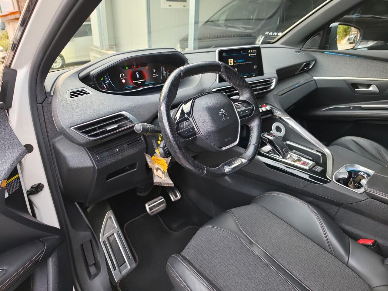 Peugeot 3008 1.6 bluehdi 120 EAT6 GT Line *Tetto
