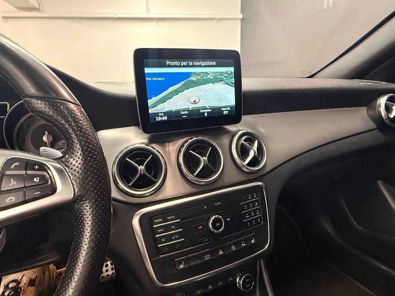 Mercedes-benz A 200 d Automatic 4Matic Premium