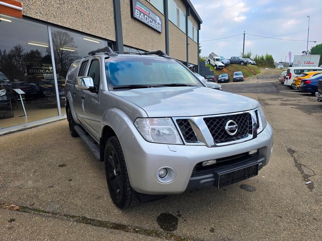 Nissan Navara 2.5 dCi 190CV "LE " PREZZO REALE!