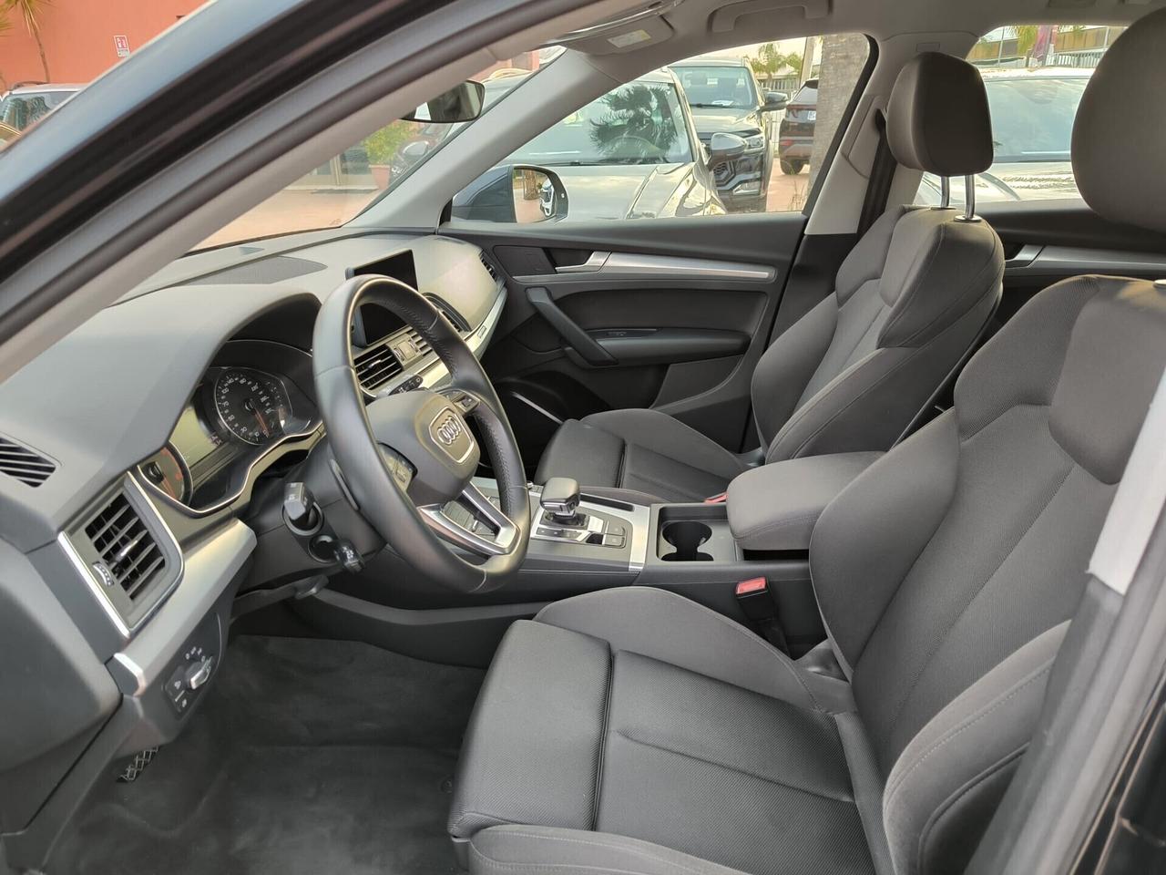 Audi Q5 40 TDI quattro S tronic Business Sport