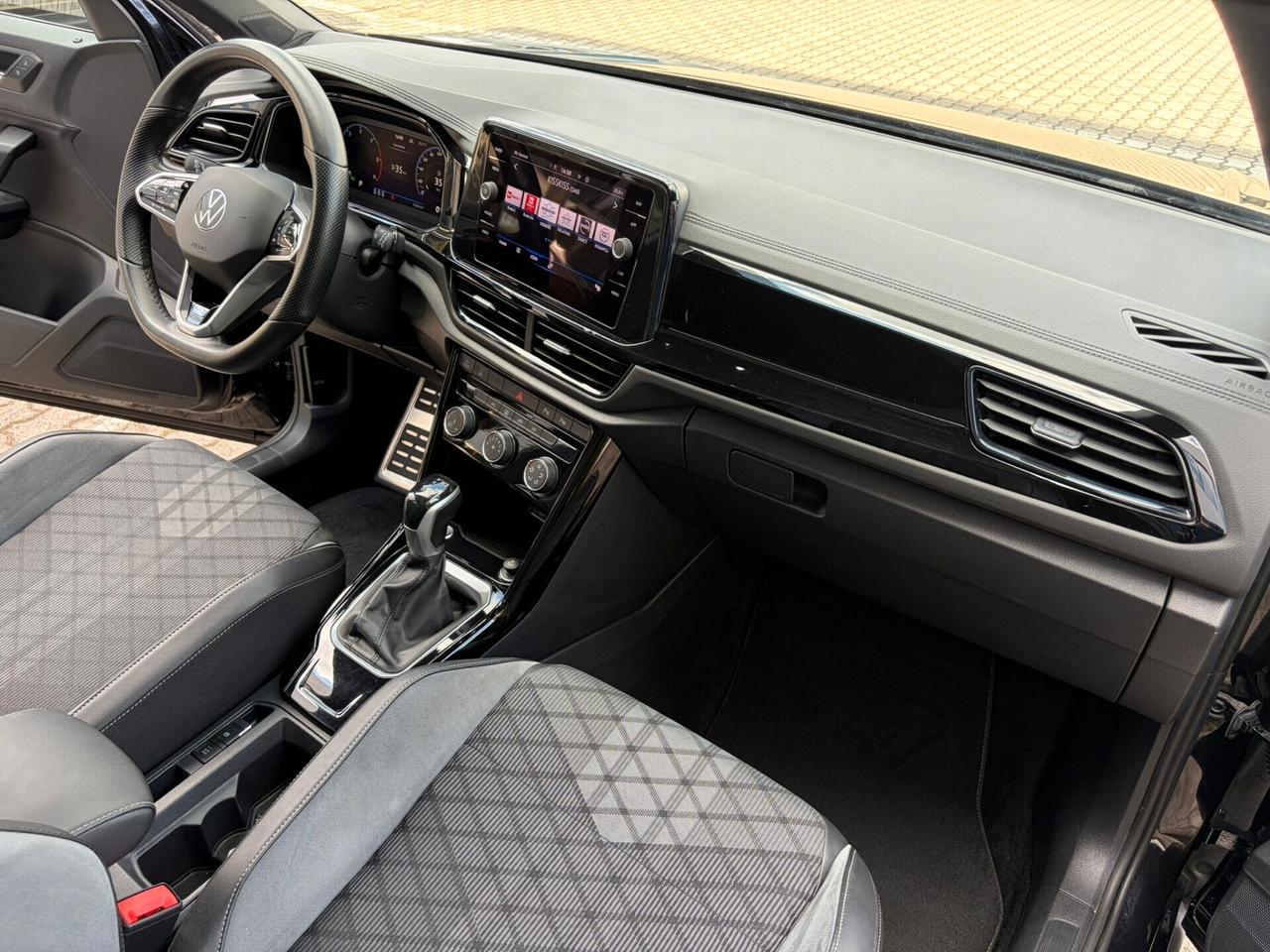 Volkswagen T-Roc 2.0 tdi R-Line 150cv dsg