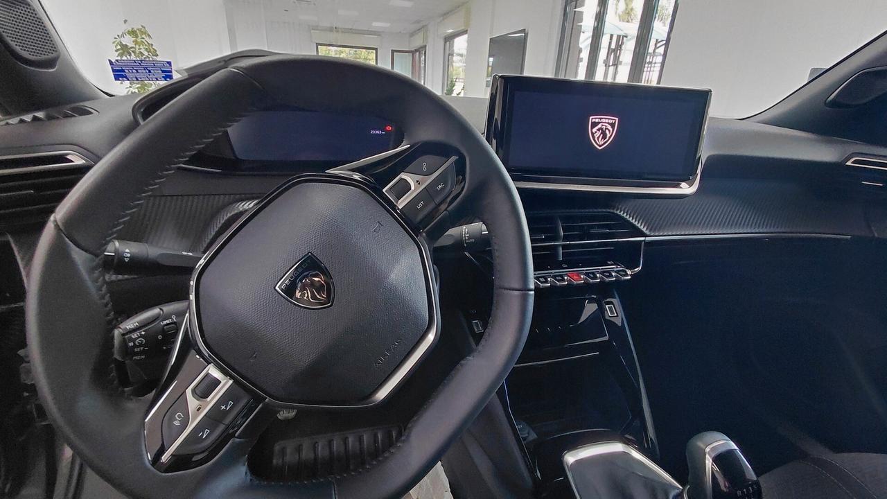 Peugeot 2008 PureTech 100 S&S Allure