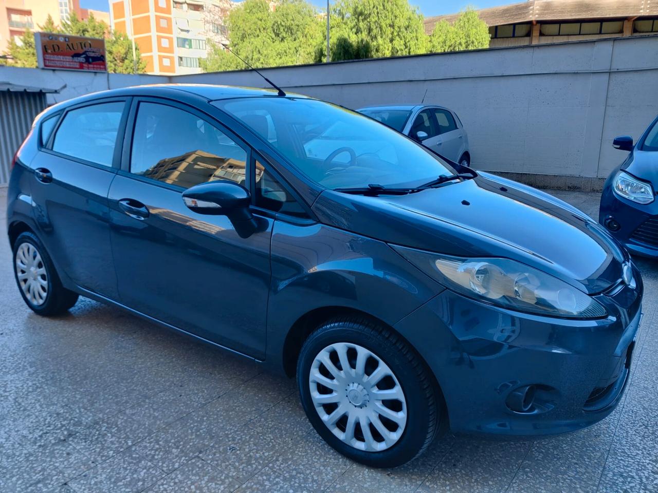 Ford Fiesta 1.4 5 porte Bz.- GPL Titanium