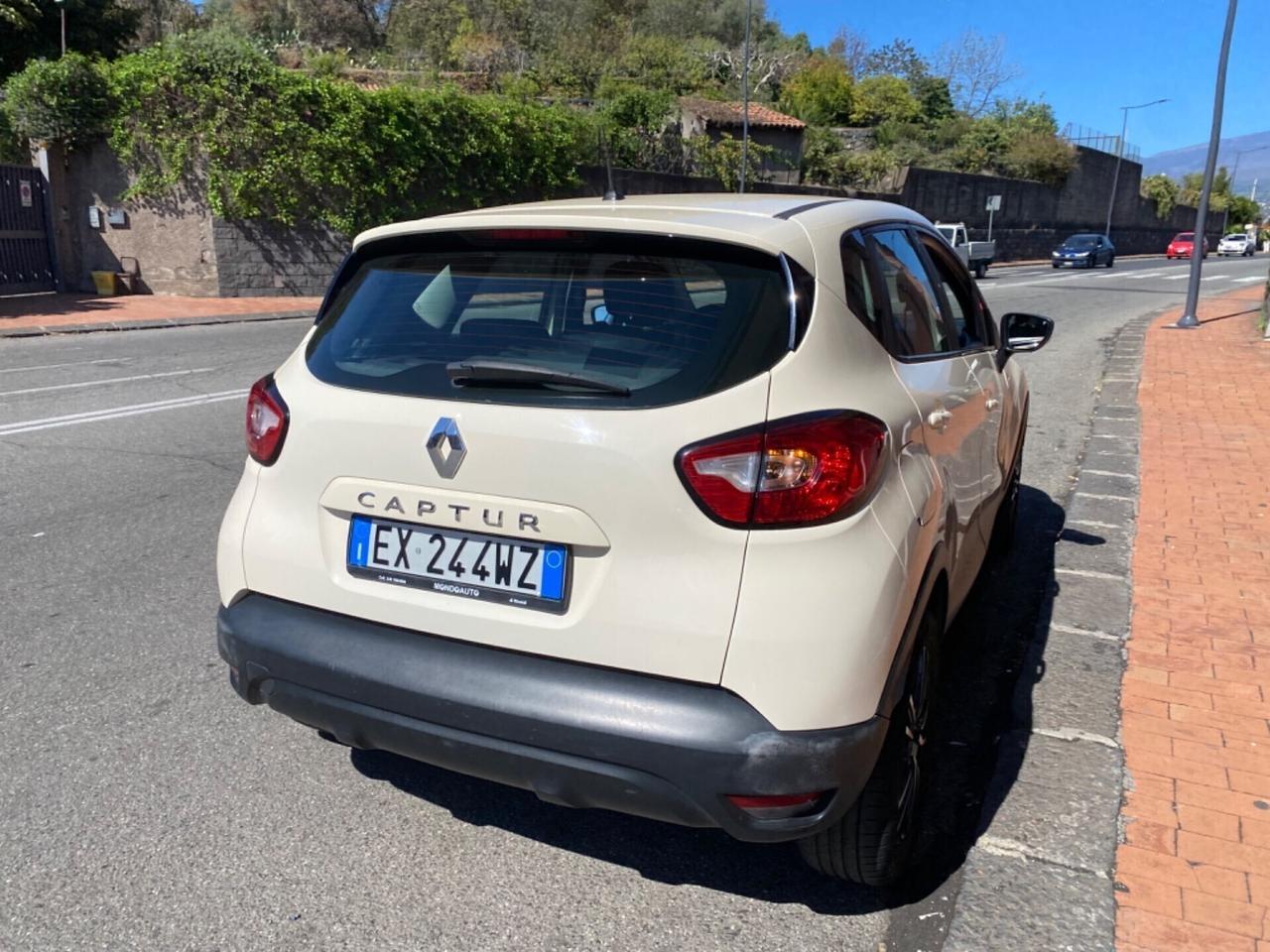 Renault Captur 1.5 dCi 8V 90 CV Start&Stop 2015