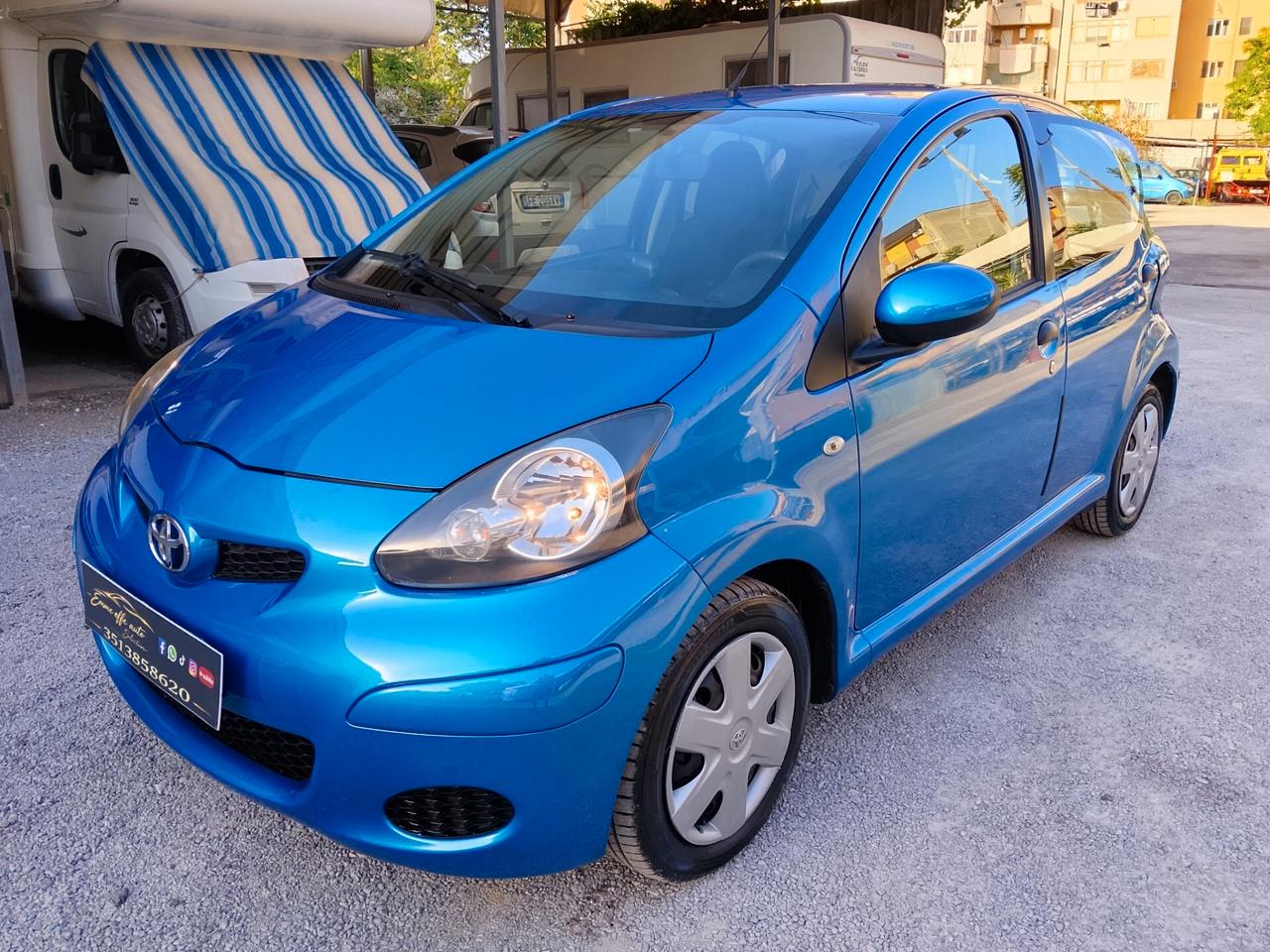 Toyota Aygo 1.0 12V VVT-i 5 porte Now 2011