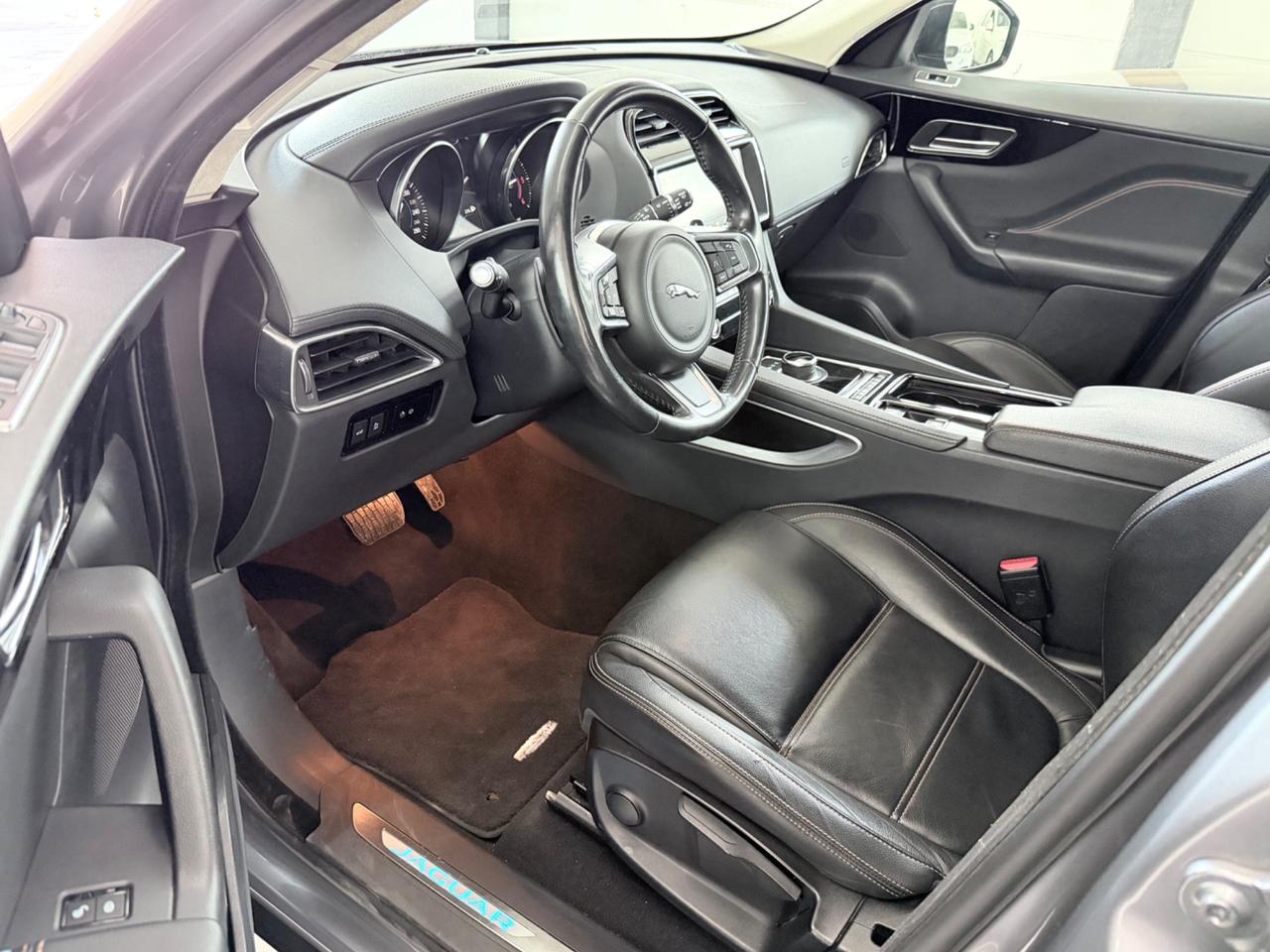 Jaguar F-Pace 2.0 D 180 CV AWD aut. Prestige 2020 EU6