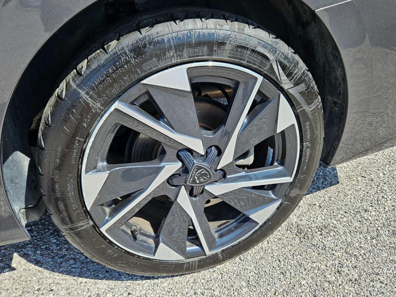 Peugeot 308 BlueHDi 130 S&S EAT8 SW Allure